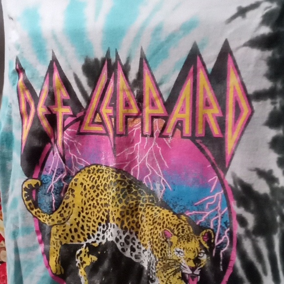 Crazy Cool Tie Died Def Leppard Short Sleeve T-shirt- Size Small - Picture 3 of 4